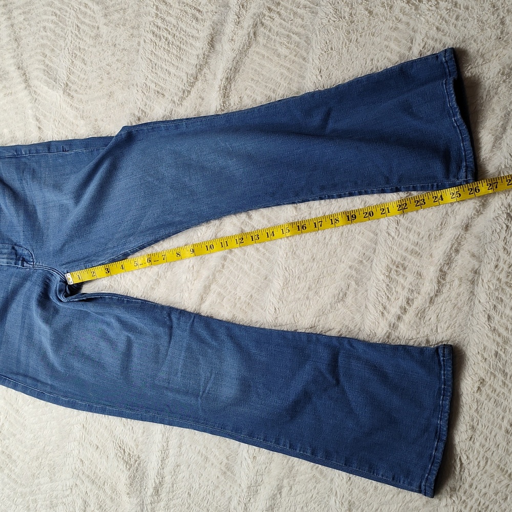 Frame Women's Denim Blue Jean Le Crop Mini Boot Medium Wash Size 28 - Picture 4 of 10